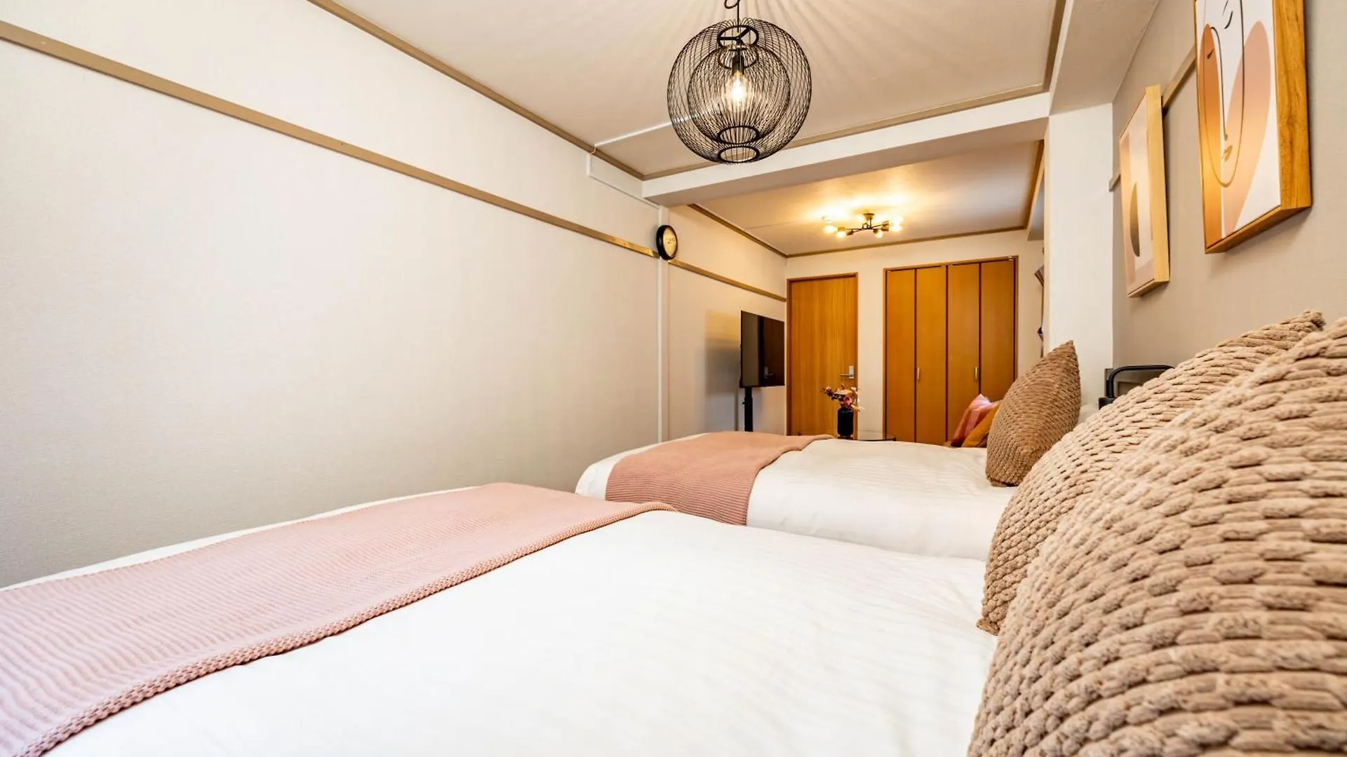 アリタマンション日本橋 Apartment Osaka 0*,  Japan
